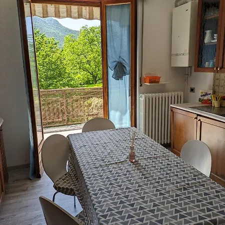 Apartment Relax E Passeggiate Tra Laghi E Monti *