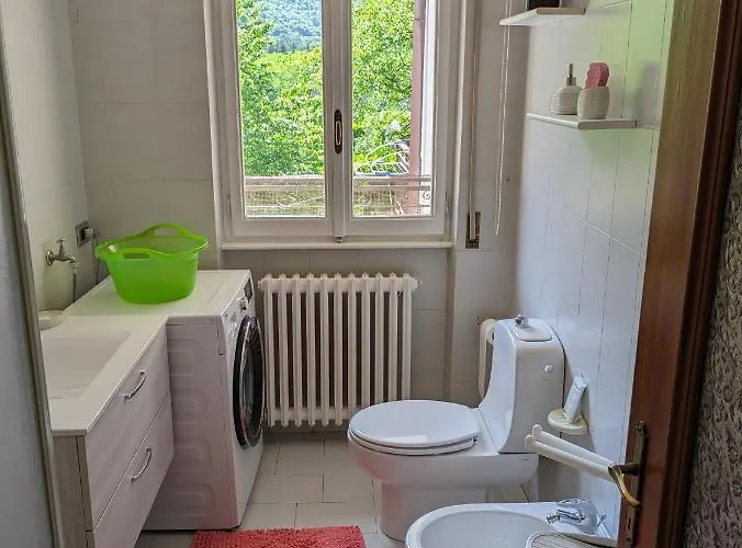 Relax E Passeggiate Tra Laghi E Monti Apartmán Casale Corte Cerro